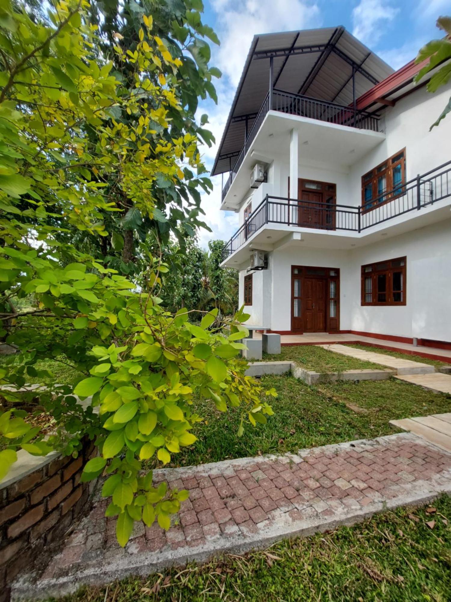 Green Shield Resort Anuradhapura Exterior photo
